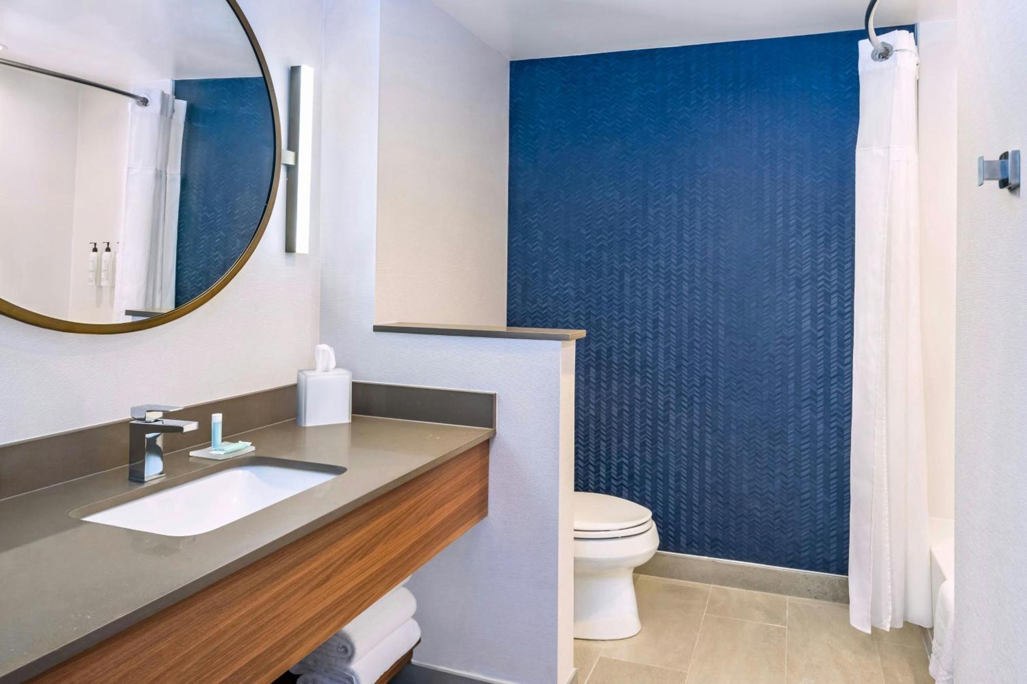 Fairfield By Marriott Inn & Suites Gravenhurst Muskoka Екстер'єр фото
