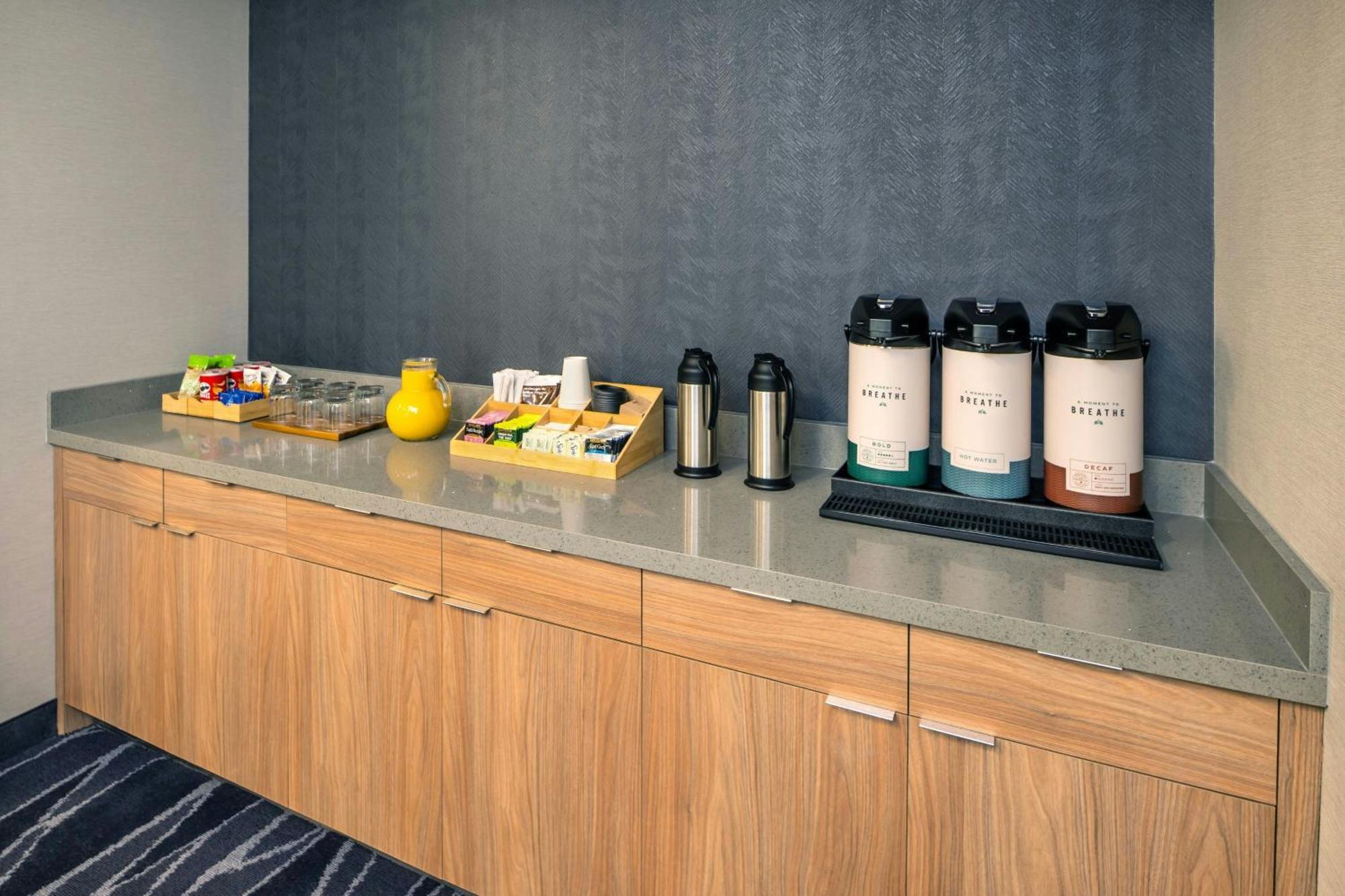 Fairfield By Marriott Inn & Suites Gravenhurst Muskoka Екстер'єр фото